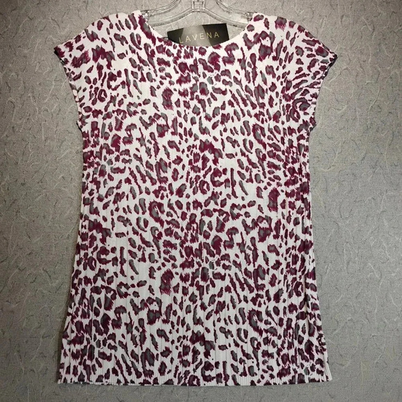 Lavena NWT Women's Ribbed Sweater White/Purple/Gray Animal Print in  Size Small - Picture 5 of 11